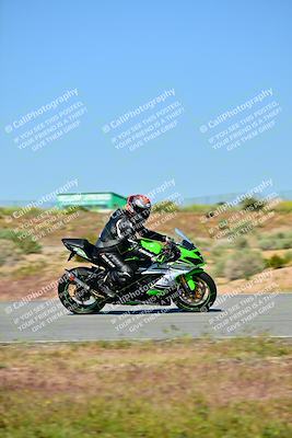 media/Apr-21-2024-TrackXperience (Sun) [[1a8d4e68db]]/Level 2/Session 1 (Turn 2)/